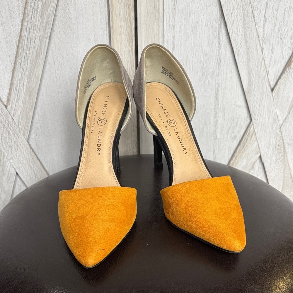 Chinese Laundry Mustard and Gray Heels - Picture 2 of 9